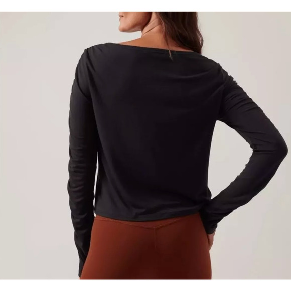 Athleta All Around Ruched Top‎ Sz. XL Black Long Sleeve NWT $75 Closet Staple - Picture 2 of 5